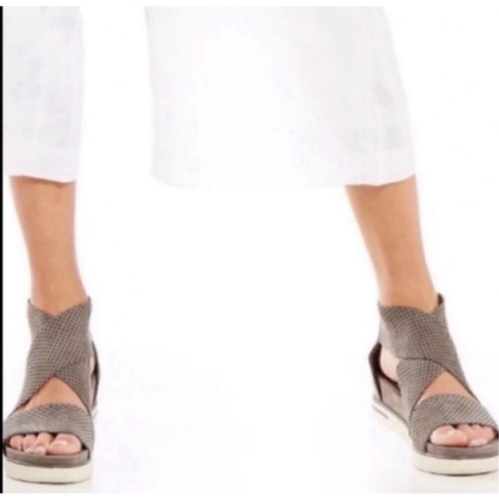 Eileen Fisher Sport Perforated Nubuck Leather Platform Sandals NWOB Size 6 1/2